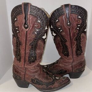 Corral studded western women boots size 8.5 brown